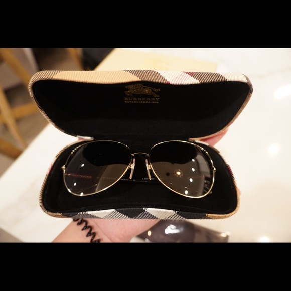 Burberry Sunglasses - Picture 1 of 8